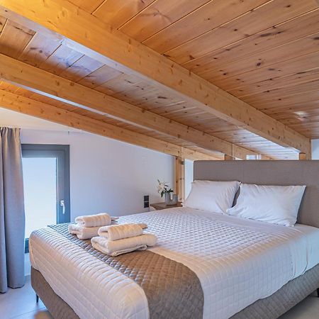 City Hill Luxury Apartments Янина Экстерьер фото