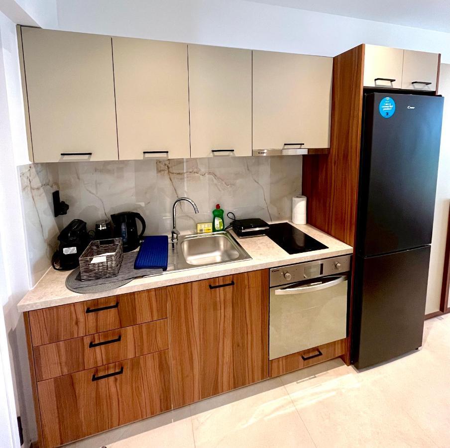 City Hill Luxury Apartments Янина Экстерьер фото