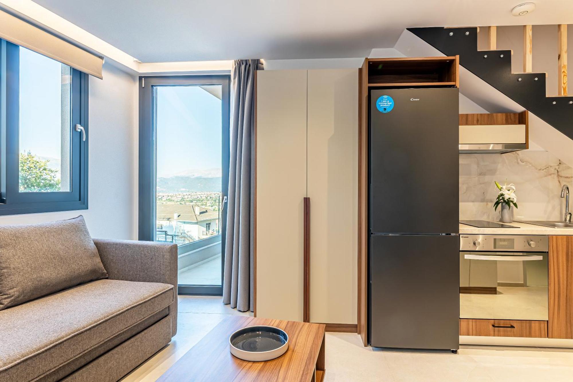 City Hill Luxury Apartments Янина Экстерьер фото