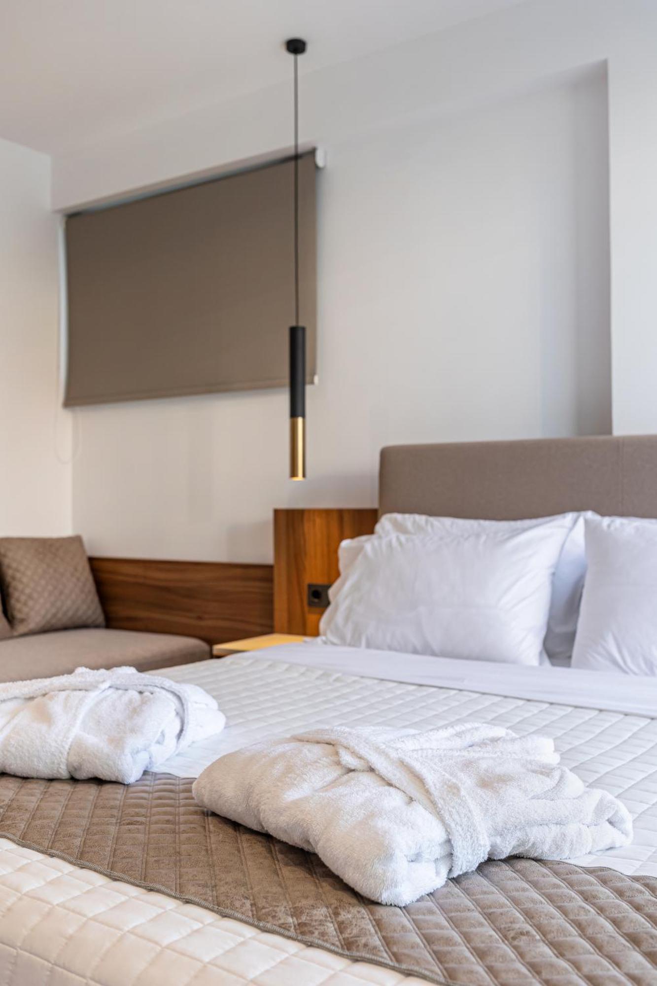 City Hill Luxury Apartments Янина Экстерьер фото