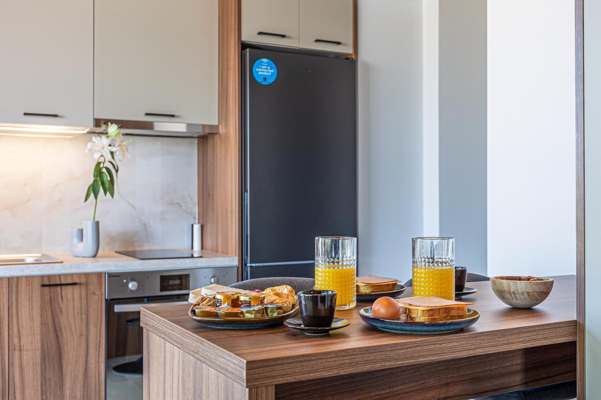 City Hill Luxury Apartments Янина Экстерьер фото